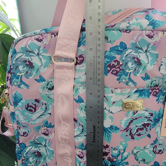 Betsey Johnson Weekender - Picture 5 of 6